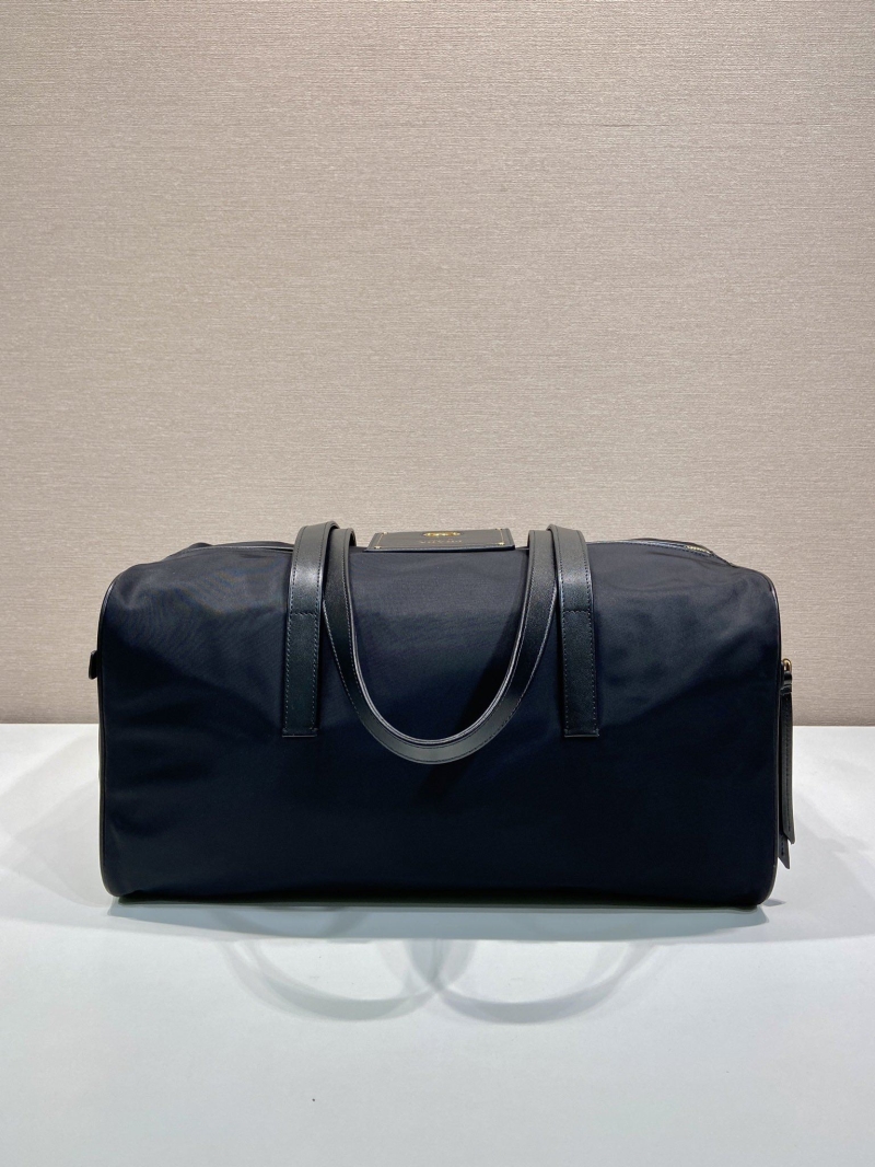 Pra*a travel bags